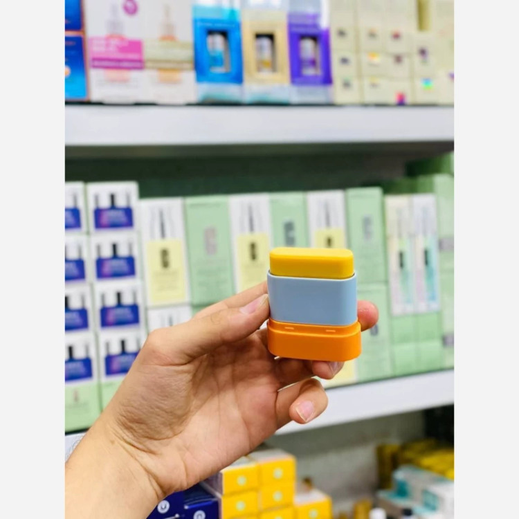 ضد آفتاب استیکی ایزدین ISDIN