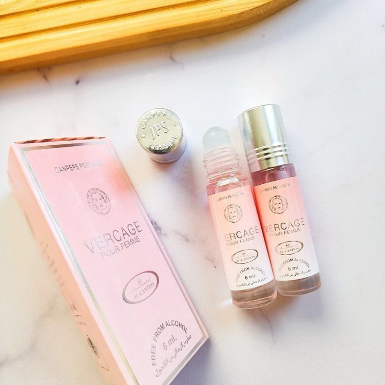 عطر رولی با رایحه مختلف