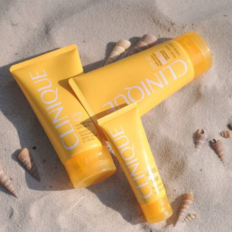 ضدآفتاب بی رنگ کلینیک spf30